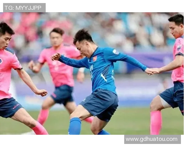 谁是足球界抢球能力最强的明星球员揭秘与分析